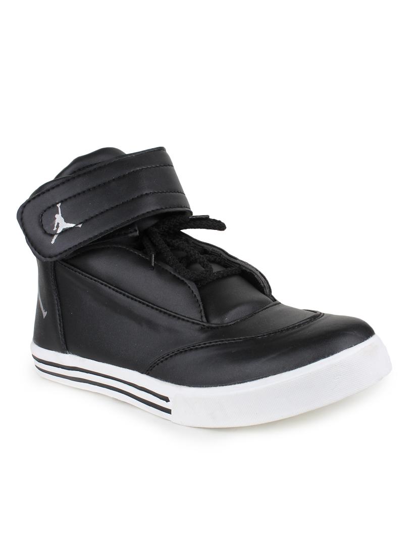 black leatherette lace up sneaker - 13390619 - Zoom Image - 1
