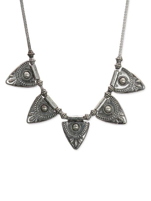 Lass Vogue silver metal necklace - 13393445 -  Standard Image - 0