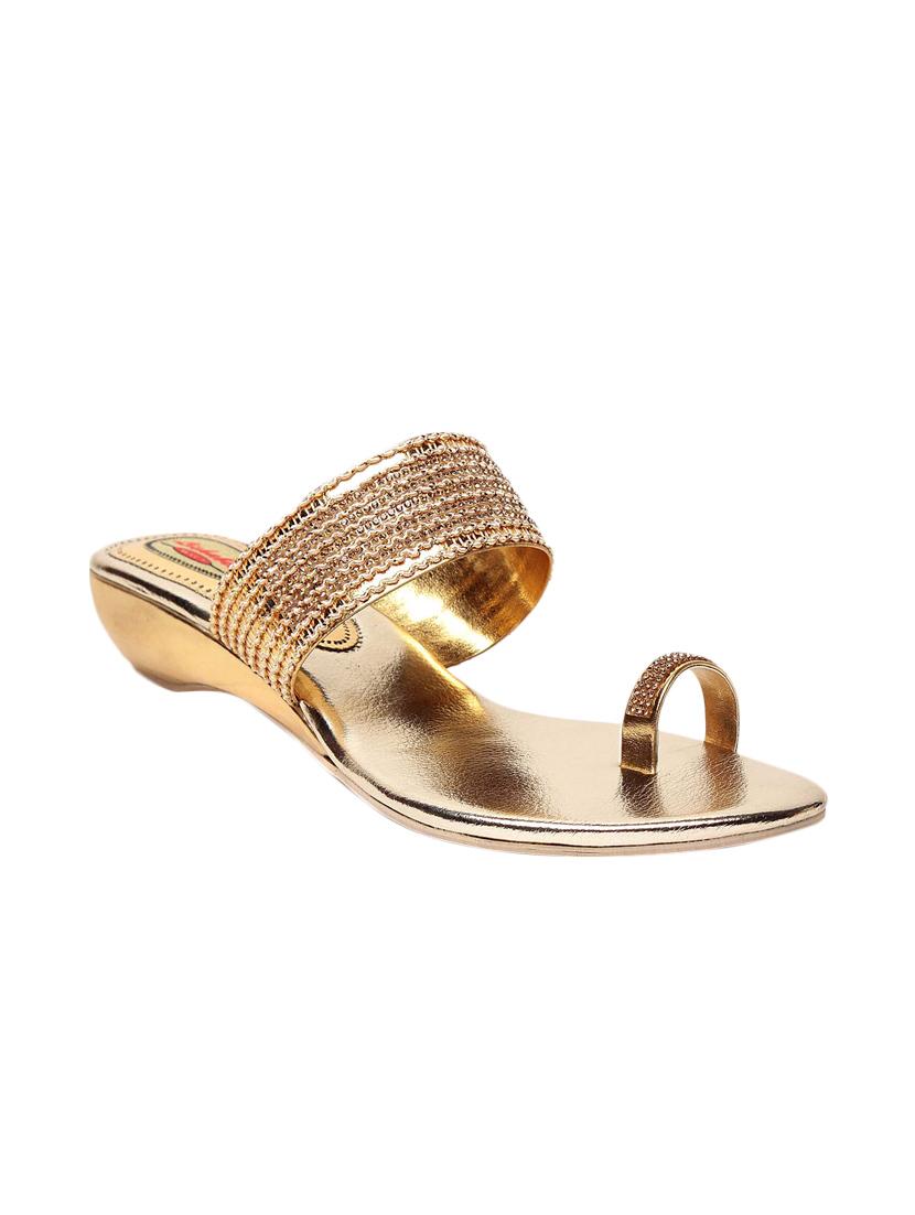 gold one toe sandal - 13411087 - Zoom Image - 1