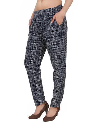 blue printed georgette pleated trouser - 13430904 - Standard Image - 2