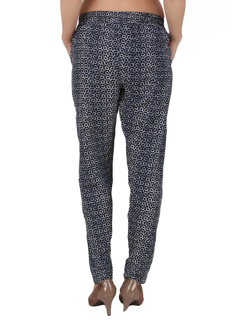blue printed georgette pleated trouser - 13430904 - Zoom Image - 3