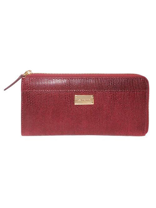 red leather wallet - 13672938 - Standard Image - 1