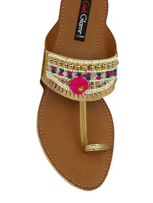 gold pom pom one toe kolhapuri - 13686722 - Standard Image - 4