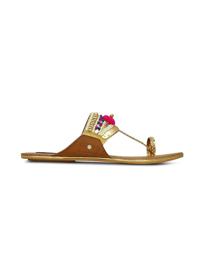 gold pom pom one toe kolhapuri - 13686722 - Zoom Image - 2