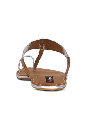 silver faux leather one toe kolhapuris - 13686725 - Standard Image - 3