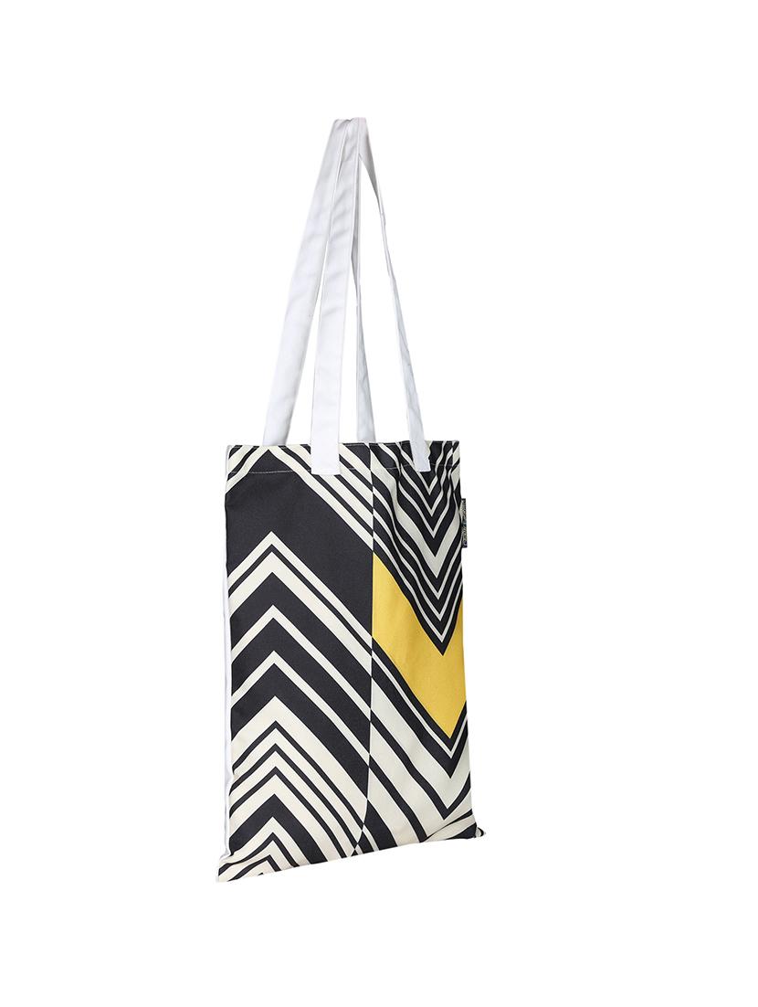 white polyester printed tote - 13710044 - Zoom Image - 4