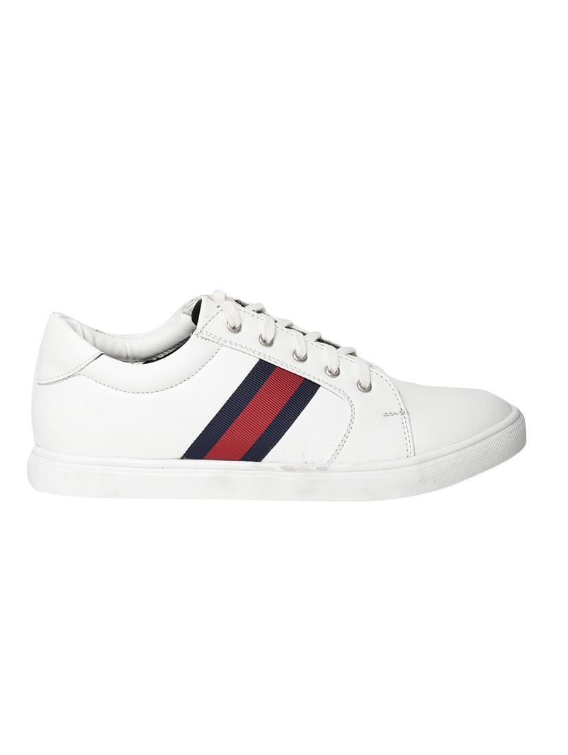 white leatherette lace up sneaker - 13769752 - Zoom Image - 2