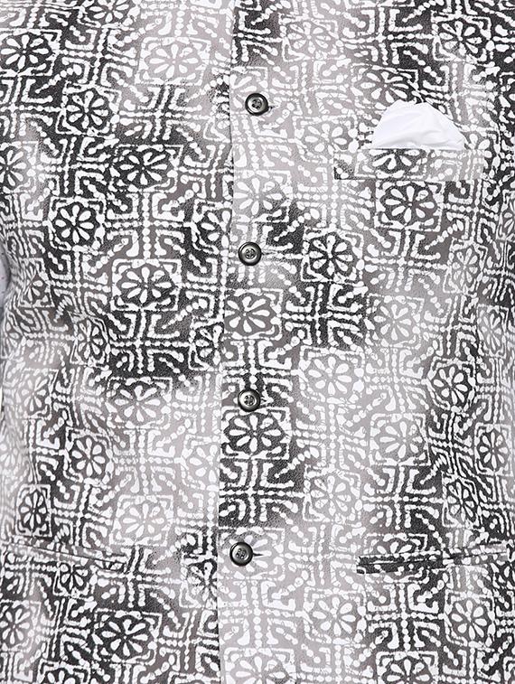 grey cotton floral nehru jacket - 13831982 - Zoom Image - 4