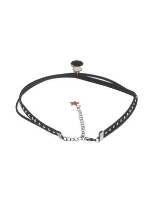 Choker - 13838559 - Standard Image - 2