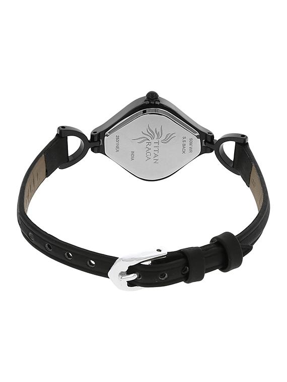 titan black dial analog watch for women - 2531nl01 - 13844460 - Zoom Image - 3