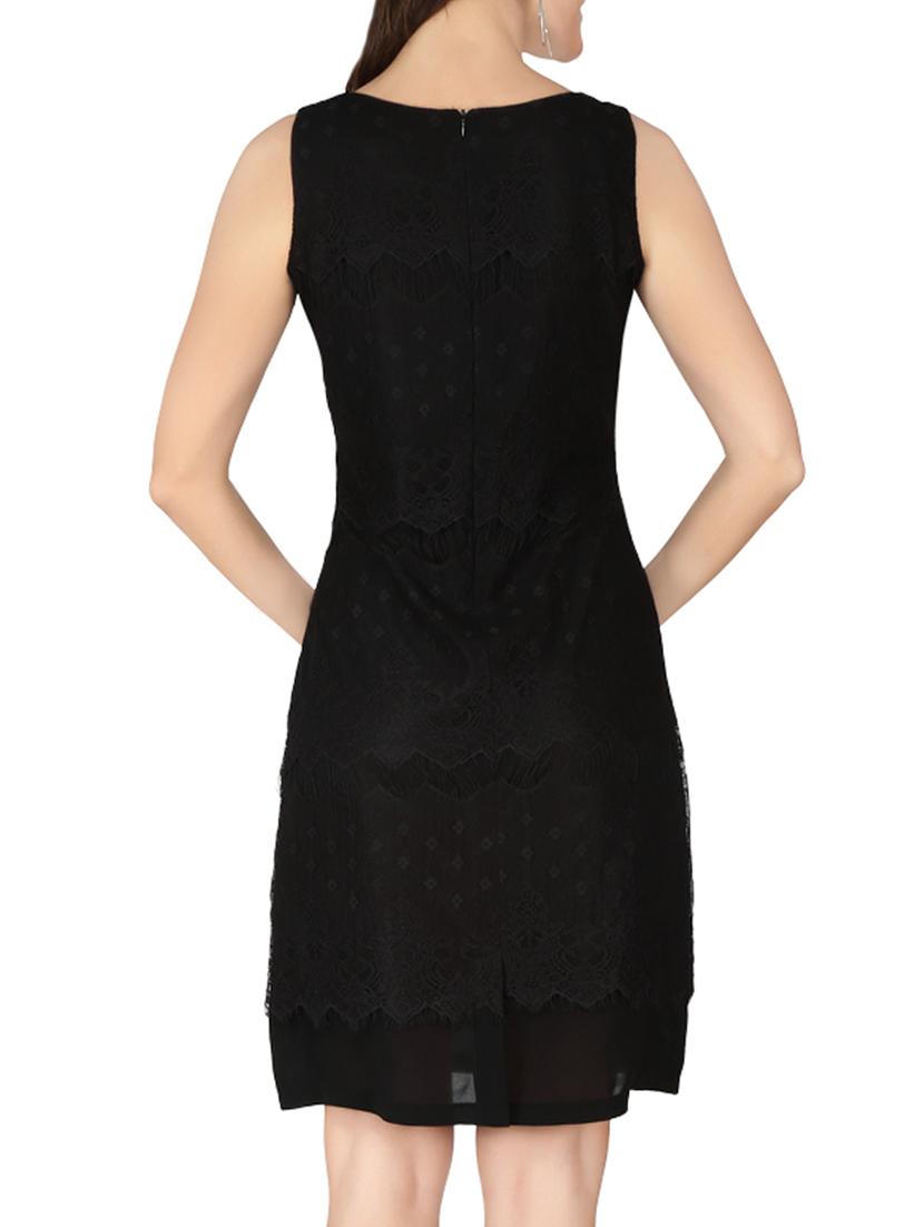 round neck laced sheath dress - 13864530 - Zoom Image - 3