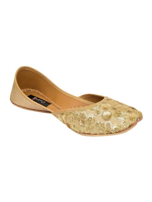 coral haze gold sequins & zari handembroidered fashionable juttis - 13899028 - Standard Image - 1