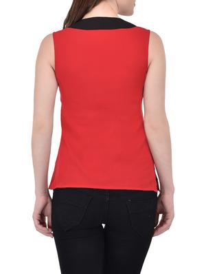 contrast detail side slit top - 13961925 - Standard Image - 3