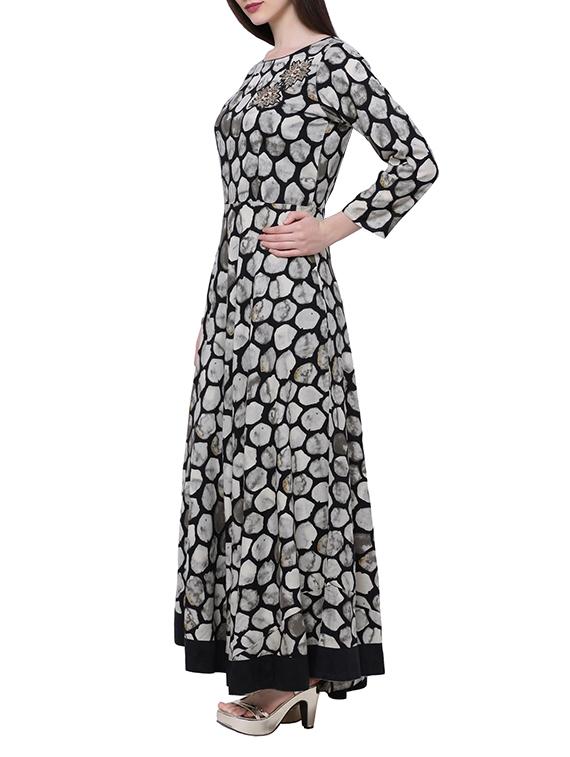 black viscose maxi dress - 13974267 - Zoom Image - 2