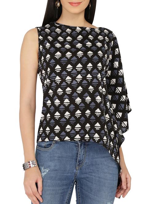 crew neck asymmetric top - 14063927 - Standard Image - 1
