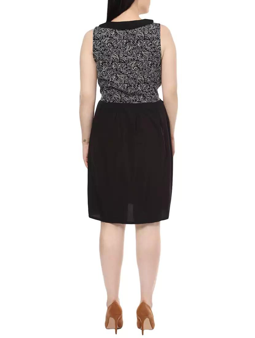 peter pan collar floral flared dress - 14081035 - Zoom Image - 3