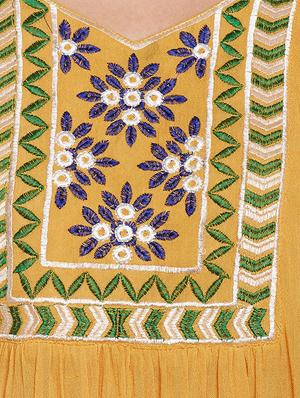gathered detail embroidered top - 14084441 - Standard Image - 4