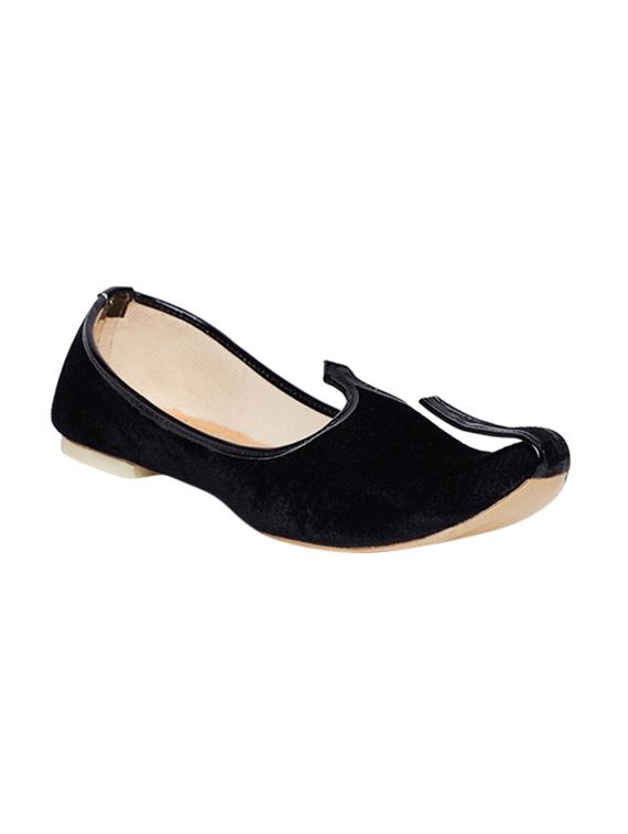 black Velvet slip on mojari - 14095390 - Zoom Image - 1