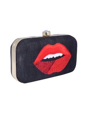 black metal clutch - 14098066 - Standard Image - 5