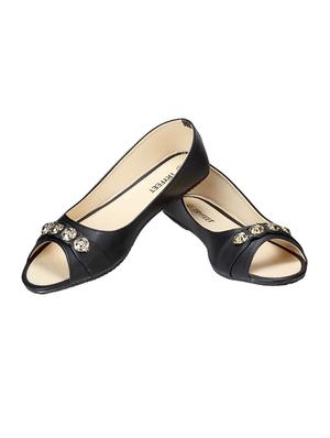 black slip on sandal - 14130754 - Standard Image - 4