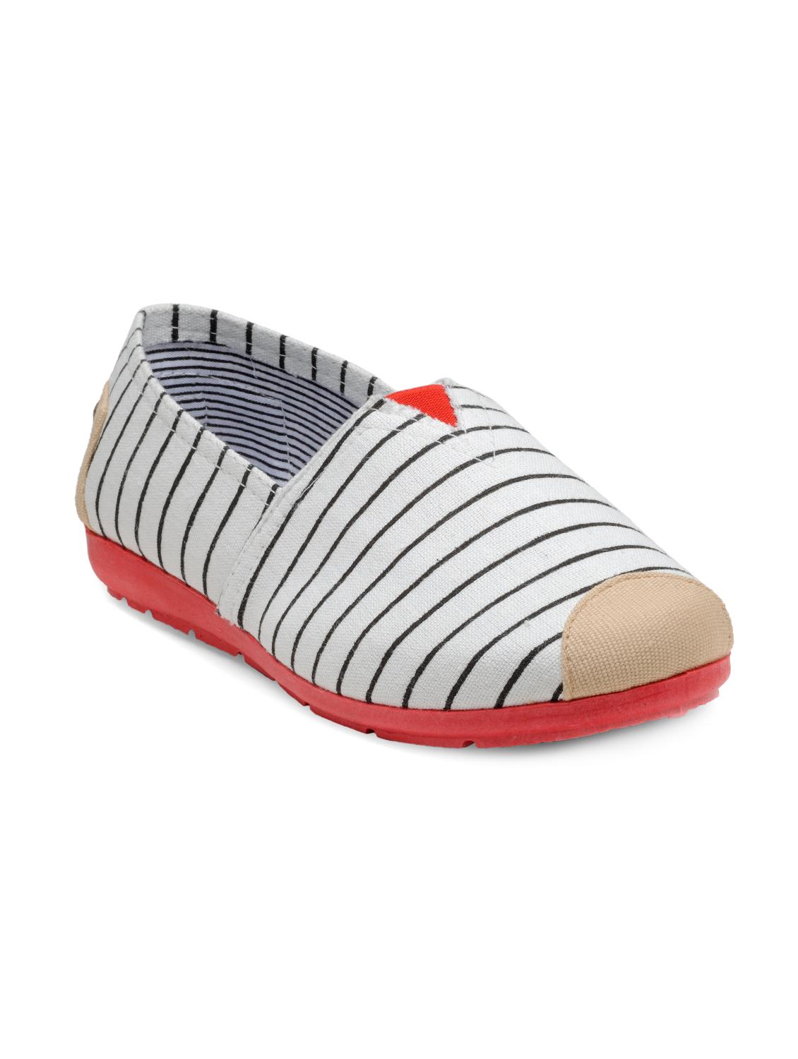 white canvas slip on casual shoes - 14152562 - Zoom Image - 1
