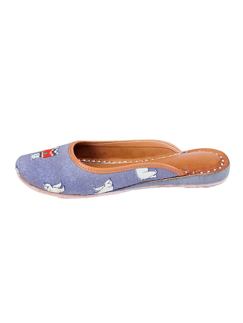 kiyara love handcrafted blue base printed jutti - 14154631 - Zoom Image - 2