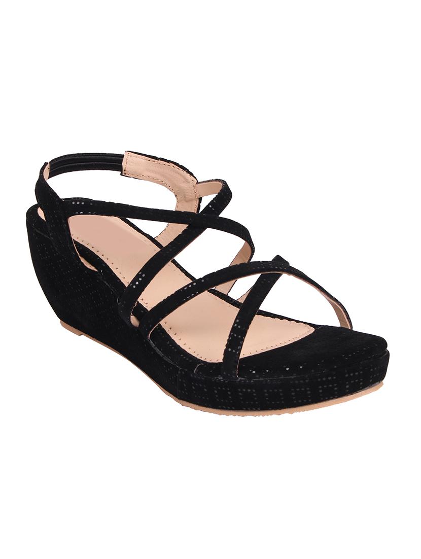 Aroom Women Black Wedges - 14159250 - Zoom Image - 1