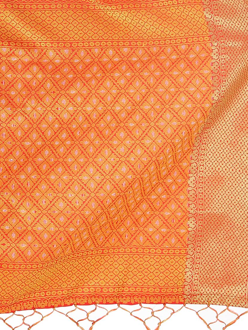 yellow cotton silk patola saree with blouse - 14173685 - Zoom Image - 4
