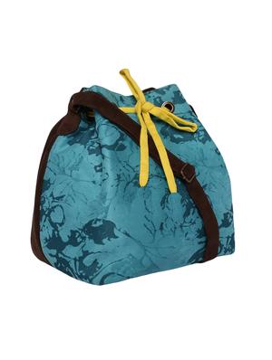 blue cotton polyester blend printed sling bag - 14179714 - Standard Image - 4