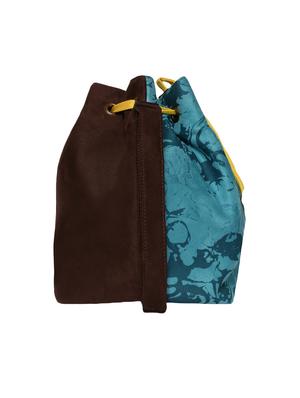 blue cotton polyester blend printed sling bag - 14179714 - Standard Image - 5