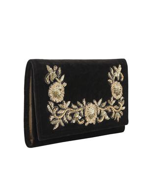 black velvet envelope clutch - 14191777 - Standard Image - 4