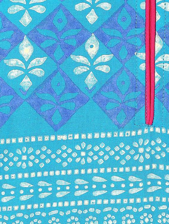 sky blue cotton straight kurta - 14204418 - Zoom Image - 4