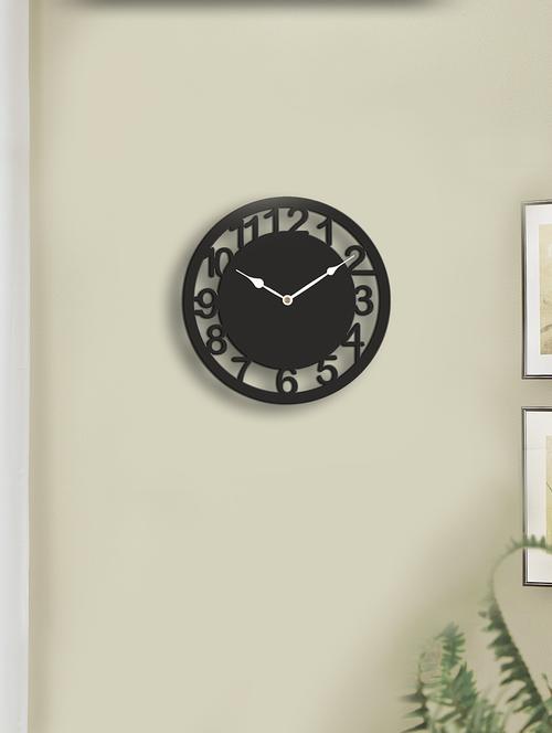 Sehaz Artworks CentreCircle Black Wall Clock - 14205681 - Standard Image - 1