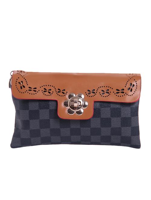 black canvas regular clutch - 14236913 - Standard Image - 1