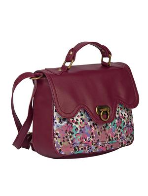 maroon leatherette printed sling bag - 14237740 - Standard Image - 4