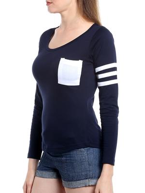 scoop neck contrast pocket patch tee - 14237904 - Standard Image - 2