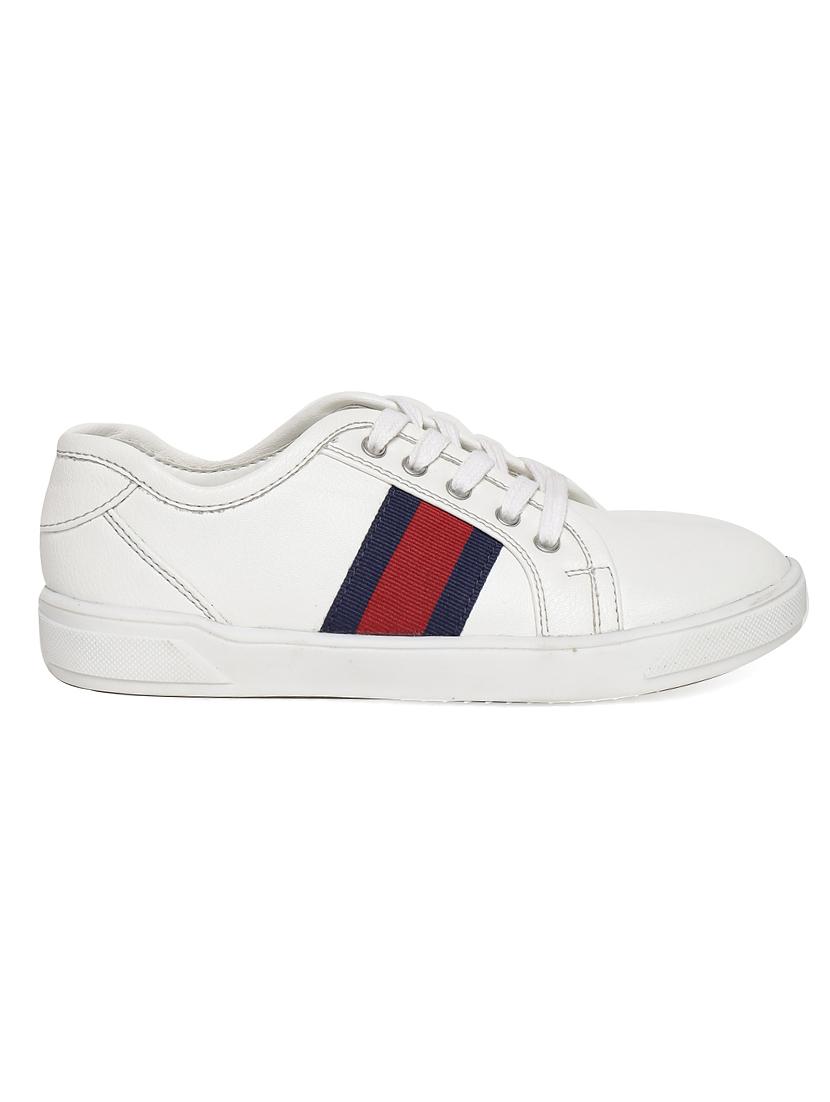 white leatherette lace up sneaker - 14268510 - Zoom Image - 2