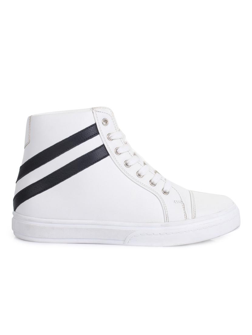white leatherette lace up sneaker - 14268537 - Zoom Image - 2