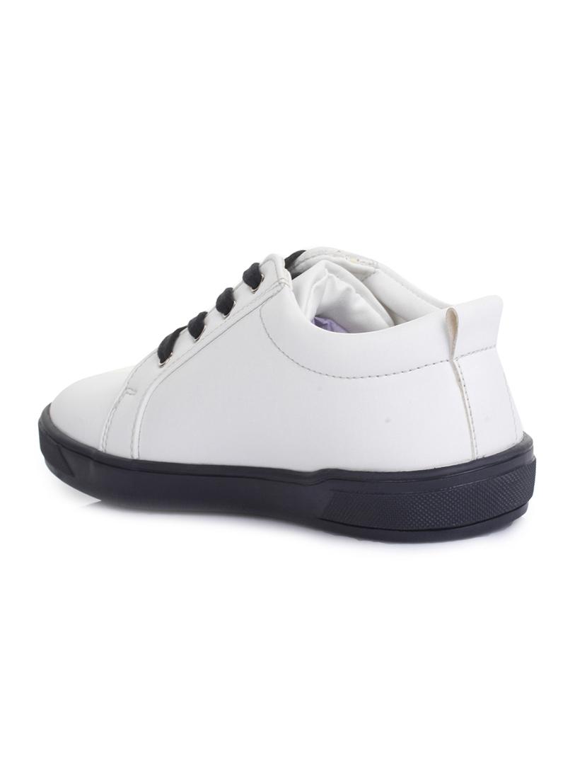 white leatherette lace up sneaker - 14268540 - Zoom Image - 3