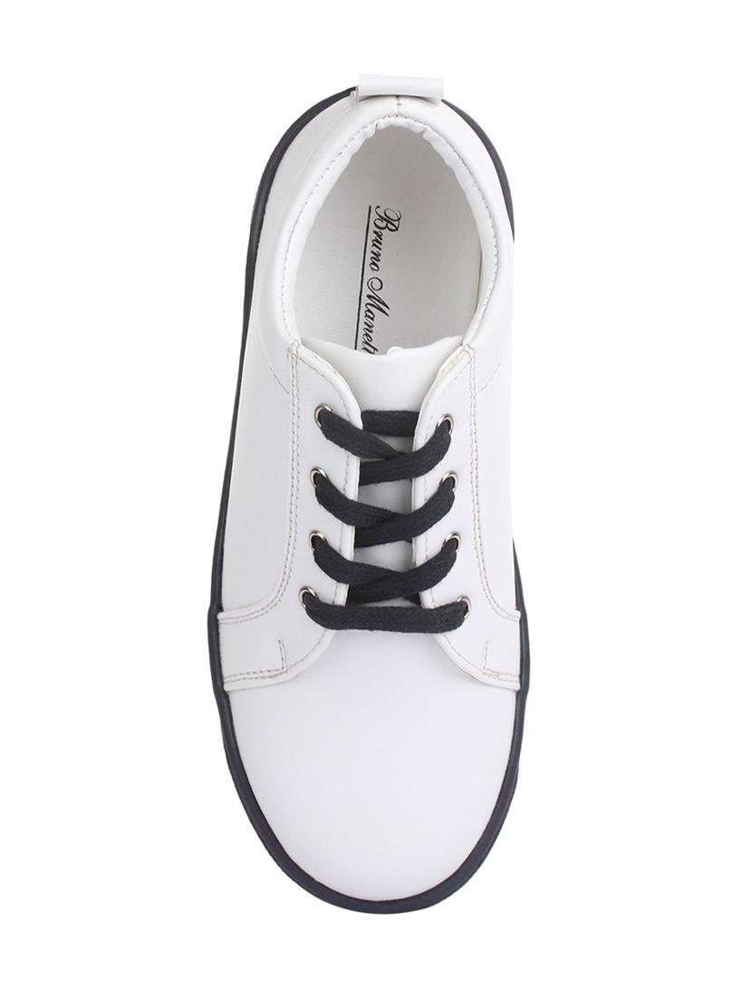 white leatherette lace up sneaker - 14268540 - Zoom Image - 4
