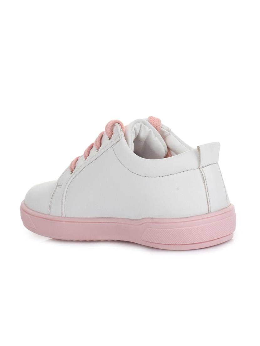 white leatherette lace up sneaker - 14268541 - Zoom Image - 3