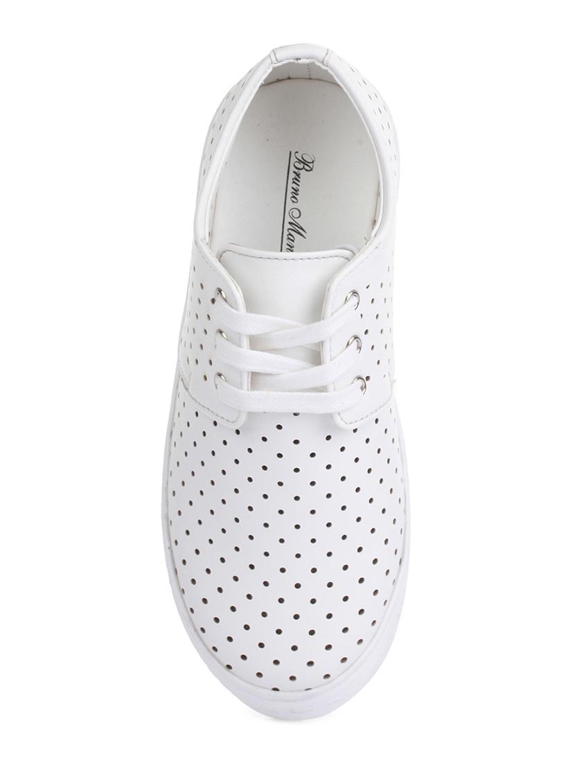 white leatherette lace up sneaker - 14268549 - Zoom Image - 4