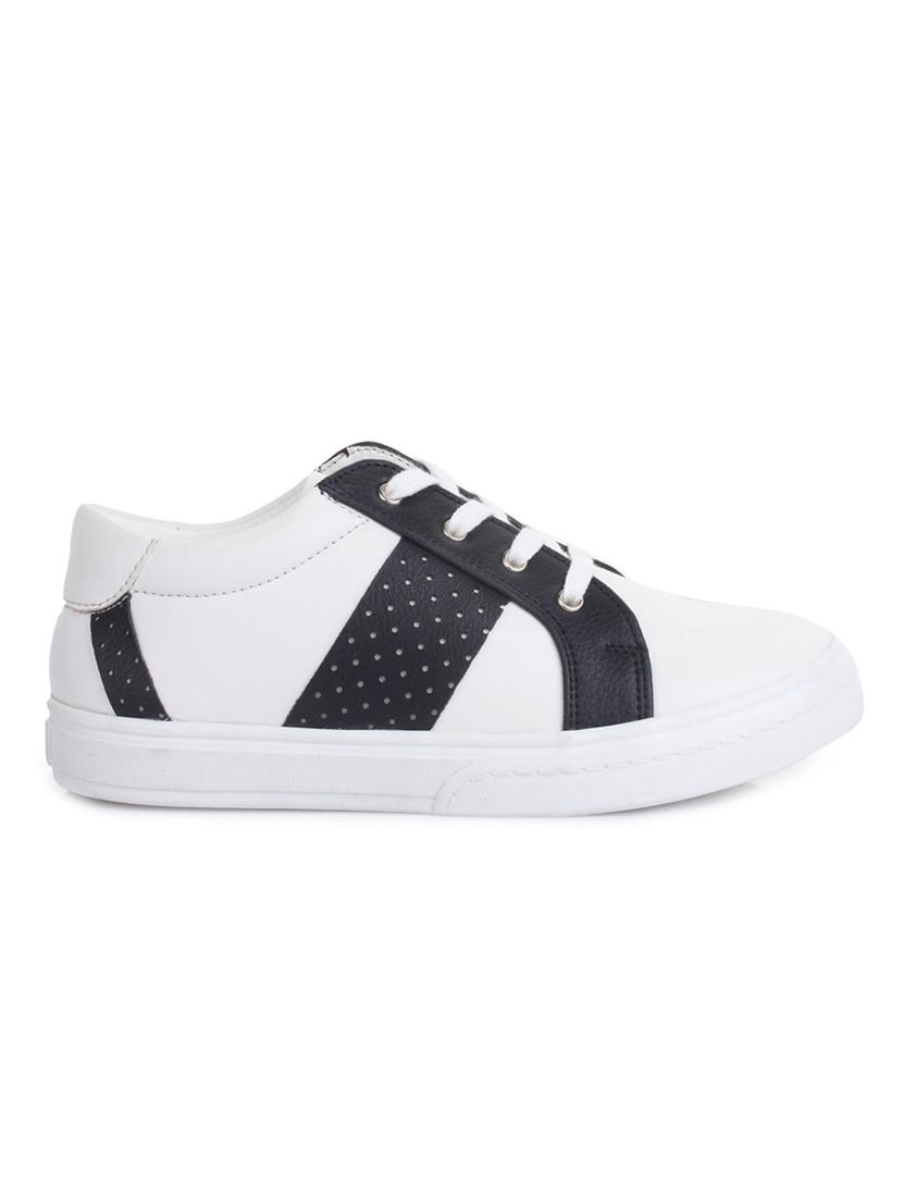white leatherette lace up sneaker - 14268553 - Zoom Image - 2