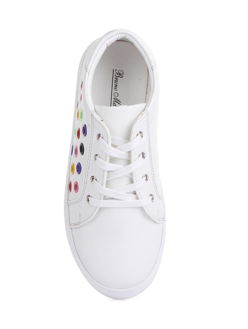 white leatherette lace up sneaker - 14268562 - Zoom Image - 4