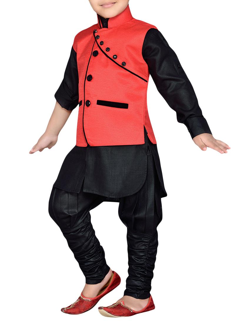red silk blend kurta, pyjama & waistcoat set - 14375258 - Zoom Image - 2