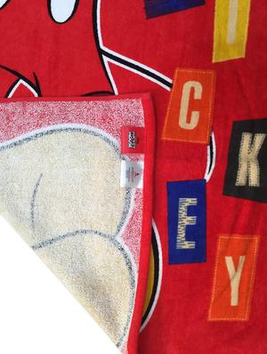 red cotton bath towel - 14375412 - Standard Image - 3