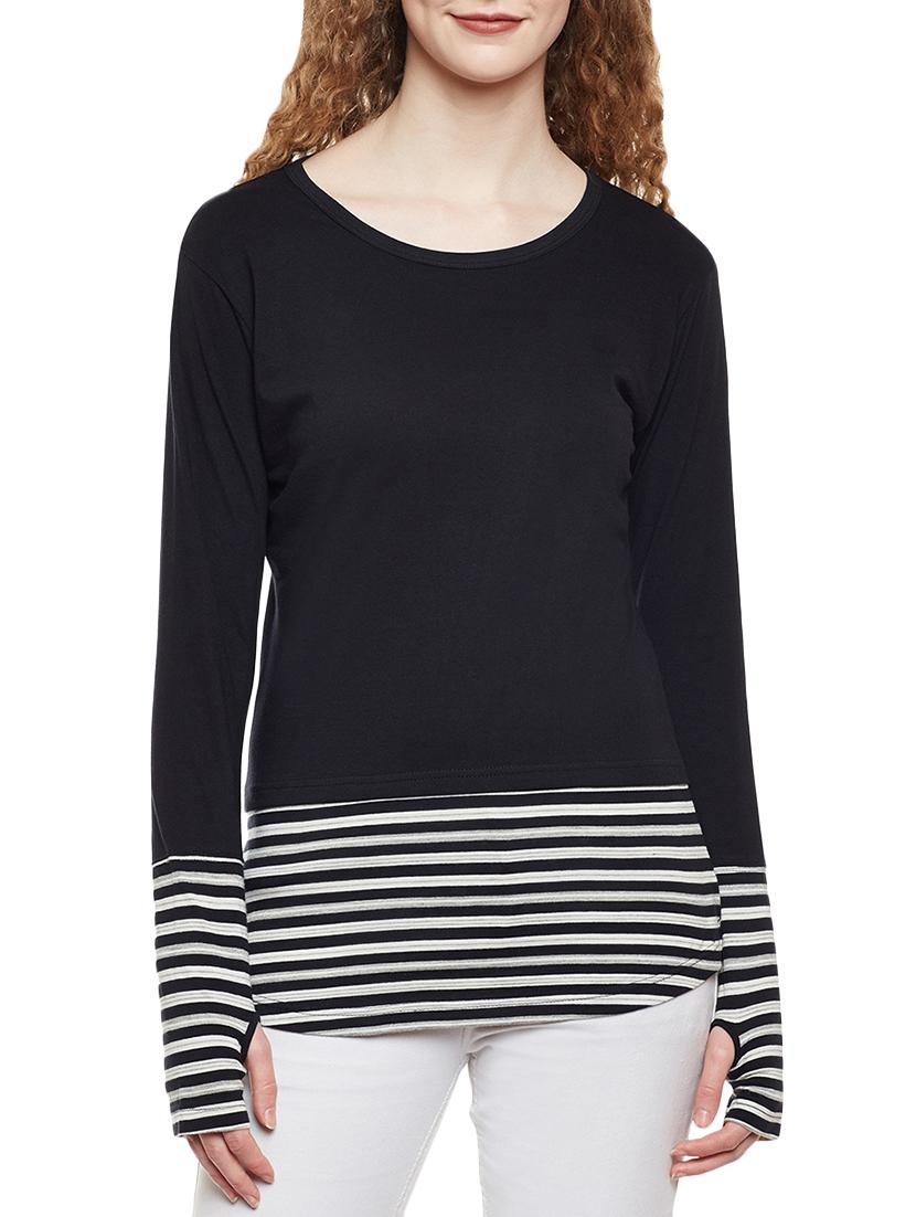 curved hem thumb hole sleeved tee - 14384008 - Zoom Image - 1