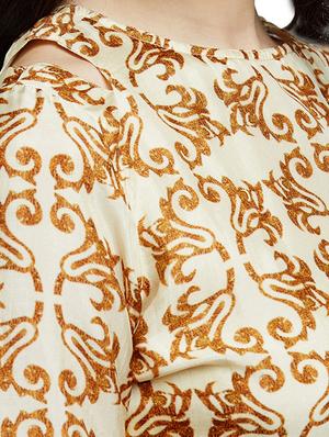 beige skirt top set - 14394134 - Standard Image - 4
