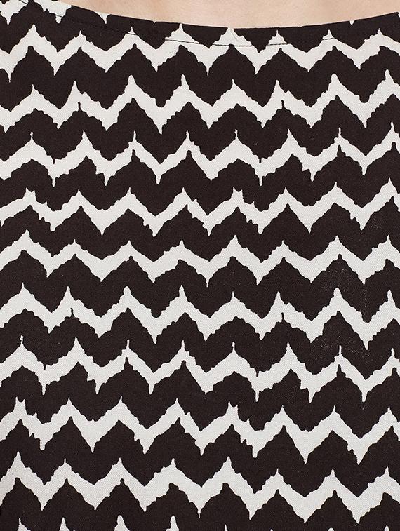 boat neck chevron top - 14399732 - Zoom Image - 4