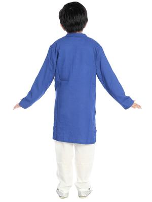 blue silk blend kurta sets - 14403226 - Standard Image - 3
